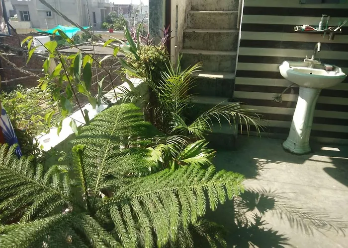 Ashiana Home Stay